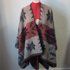 3 Sisters - Tribal Print Poncho